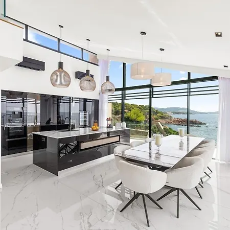 Beautiful House In Theoule-sur-mer Apartment